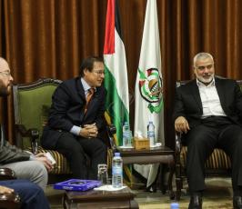 هنية يلتقى السفير الروسى ‫(38208001)‬ ‫‬