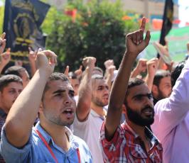 الرابطة الاسلامية تنظم مسيرة الأقصى يحترق فأين انتم يا  ‫(29614481)‬ ‫‬