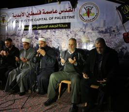 صلاةالعشاء في الساحات العامة بدعوة من الجهاد الإسلامي نصرة للقدس (31)