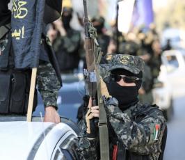 سرايا القدس تنظم مسيراً عسكرياً لعرس الشهيد كامل قريقع بغزة (9)