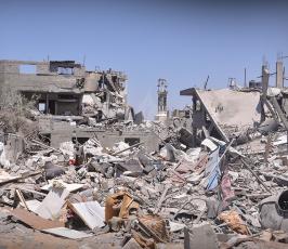 صور الدمار الذي لحق بحي الشعف شرق مدينة غزة