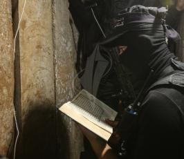 نقاط الرباط للمقاومين الفلسطينيين في شهر رمضان ‫(42533382)‬ ‫‬.JPG