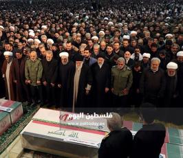 صلاة الجنازة على جثماني الشهيدين سليمانيوالمهندس (7).jpg