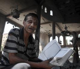 قصف عدة مساجد و مقر وزارة المالية بغزة