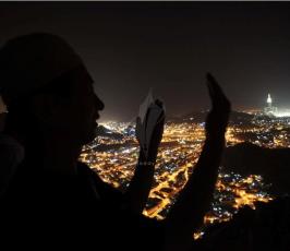 الحجاج على جبل النور وكهف حراء