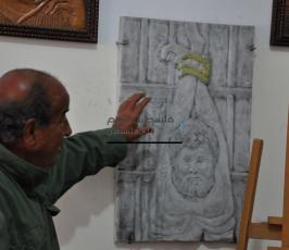 نحات من غزة