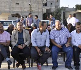  وزارة الاعلام  تقيم احتفالا للصحفيين بمناسبة عيد الاضحى على أنقاض المنازل المدمرة في بلدة خزاعة