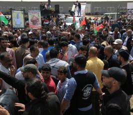 مسيرة  تضامناً مع الأسرى في سجون الاحتلال ‫(1)‬ ‫‬