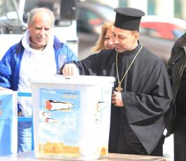 جانب من حملة التبرعات لاهالي القدس في بيت لحم ‫(30794124)‬ ‫‬