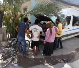 خاص فلسطين اليوم..مستوطنون يحرقون أربع سيارات فلسطينية في قرية الزبيدات شمال أريحا