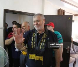 وفد من الجهاد يزور طلاب الثانوية  ‫(38928903)‬ ‫‬.JPG