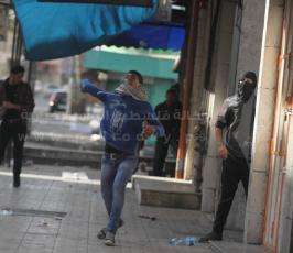 مواجهات مع الاحتلال في أعقاب تشييع الشهيد أنس الأطرش في الخليل