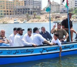 مسيرة بحرية لأشبال مخيمات الجهاد