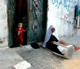 بالصور:تعرف على حياة سكان المخيمات الفلسطينية في غزة