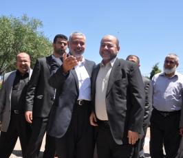 بالصور: أبو مرزوق يصل غزة ويلتقي "هنية"