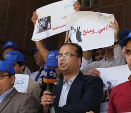 صحيفة فلسطين تنظم  وقفة تضامنية مع الاسرى المضربين عن الطعام ‫(39125519)‬ ‫‬