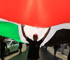 الشعبية تنظم مسيرة فى  الذكرى الـ16 لاستشهاد امينها العام  ‫(1)‬