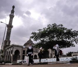 أجواء الشتاء طلاب مدارس