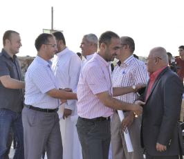  وزارة الاعلام  تقيم احتفالا للصحفيين بمناسبة عيد الاضحى على أنقاض المنازل المدمرة في بلدة خزاعة