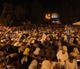 ليلة القدر في المسجد الأقصى المبارك