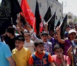 مسيرة التضامن في مدينة كفر راعي مع الأسرى الفلسطينيين المضربين عن الطعام