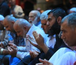 صلاة الجمعة تضامن مع خضر عدنان ‫(31094185)‬ ‫‬