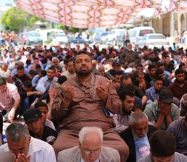 صلاة امام الصليب ‫(38076936)‬ ‫‬
