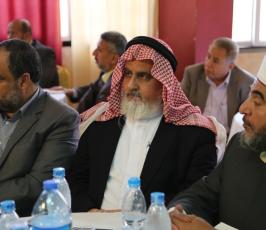 بالصورتكرم مقرئ المسجد الأقصى والابراهيمي الشيخ محمد رشاد الشريف ‫(30373265)‬ ‫‬