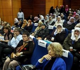 مؤتمر علمى بالجامعة الاسلامية بحضور بروفسور امريكى مناهض لإسرائيل