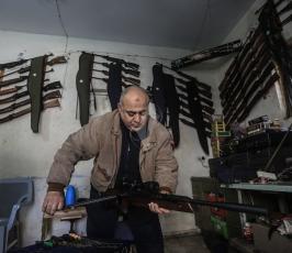  خبير صيانة بنادق الصيد بغزة ‫(38994448)‬ ‫‬