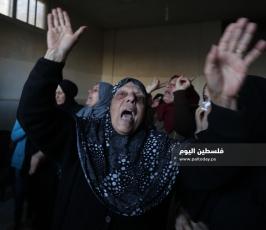 جنازة الشهيد الفتى علاء هاني حمادة العباسي 15 عاماً متأثر باصابته السابقة في مسيرات العودة جنوب قطاع غزة (6).jpg