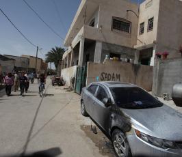 خاص فلسطين اليوم..مستوطنون يحرقون أربع سيارات فلسطينية في قرية الزبيدات شمال أريحا