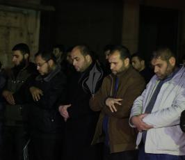 صلاة القيام فى العراء تضامن مع الصجفى محمد القيق  ‫(30007706)‬ ‫‬
