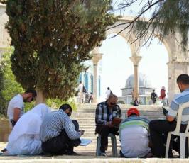 المسجد الأقصى يستقبل رمضان