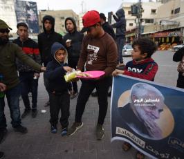توزيع الحلوى (5).jpg