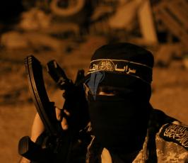 سرايا القدس تقضي رباطها في ليلة السادس من رمضان بالدعاء والصلاة ‫(30963094)‬ ‫‬