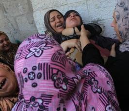 جماهير غفيرة تشيع جثامين شهداء سرايا القدس في بيت حانون
