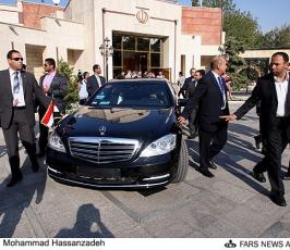 الرئيس محمد مرسى يصل طهران للمشاركة بقمة عدم الانحياز