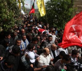 خاص فلسطين اليوم..تشييع شهيدي عنبتا شرقي طولكرم بمشاركة آلاف المواطنين