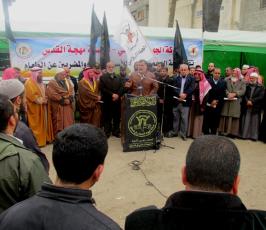 بالصور:الجهاد بالوسطى تنظم خيمة تضامن للأسرى المضربين عن الطعام