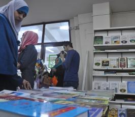 بالصور :بلدية غزة تفتتح معرض "غزة هاشم" للكتاب