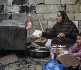 عائلة فقيرة  ‫(64215144)‬ ‫‬.jpg