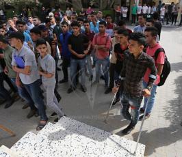 مصابون في مسيرات العودة يؤدون امتحانات الثانوية العامة ‫(1)‬ ‫‬.jpg