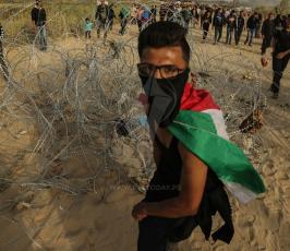 وجوه الشباب الفلسطيني الغاضب في مسيرة العودة الكبرى ‫(1)‬.JPG