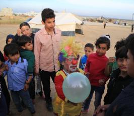 مهرج فلسطيني  فى مخيمات العودة ‫(1)‬.JPG