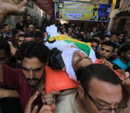  الشهيدين محمد شخصه والطفل اياد الشاعر ‫(42074642)‬ ‫‬.JPG