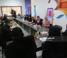 شعراء ومبدعون يطلقون ملتقى الشعراء الشباب شام. (15).JPG
