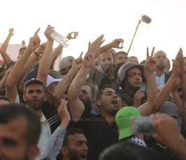 قادة الفصائل يشاركون المتظاهرين في مسيرة العودة ‫(41878041)‬ ‫‬.JPG