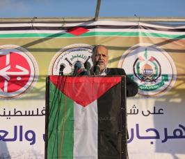 وقفة تضامنية مع الاسرى في مخيمات العودة شرق غزة (1).JPG
