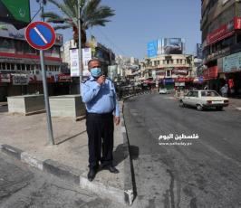 انتشار عناصر السلطة بعد اغلاق الضفة بسبب تفشي كورونا وعودة العالقين من الخارج (8).jpg